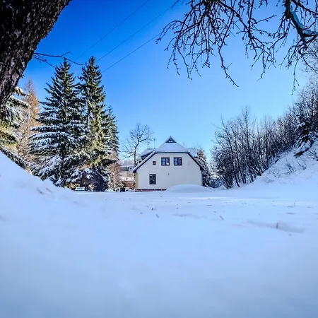 Villa With A Covered Pool, Park, And Playground Svoboda nad Upou Exterior photo